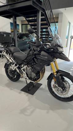 TRIUMPH TIGER 1200 BLACK EDITION 